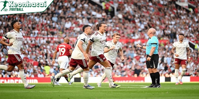 Một chiến thắng vất vả của Arsenal trước Man UTD đáng tự hào