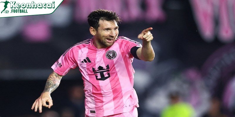 Lionel Messi đặc biệt luôn giữ vị trí top 1 qua mọi thời đại