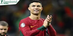 Tiểu Sử Cristiano Ronaldo - Từ Cậu Bé Nghèo Đến Huyền Thoại 7 Phía sau ánh hào quang sân cỏ Ronaldo còn là 1 người đàn ông của gia đình