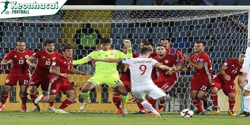 Đá phạt gián tiếp cũng tương tự như đá phạt trực tiếp