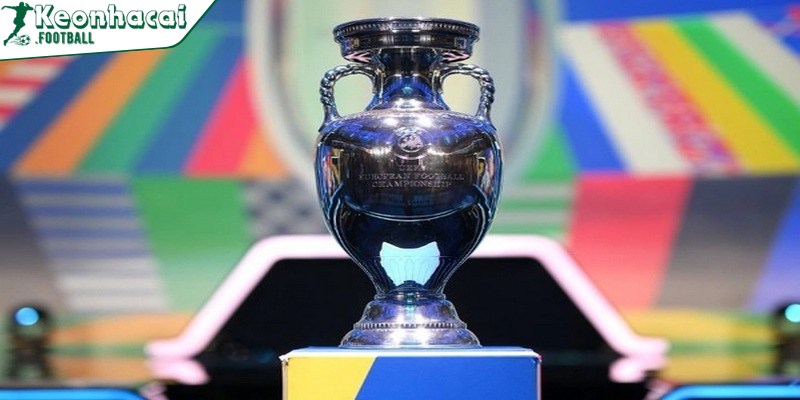 Bật mí Euro mấy năm 1 lần? Giải đầu tiên tổ chức ở đâu? 4 Phân biệt Euro và World Cup