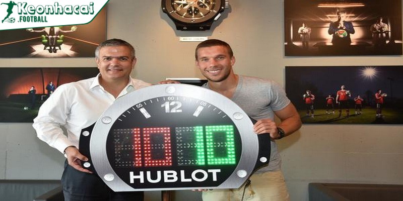 Hublot Trong Bóng Đá Là Gì? Biểu Tượng Của Sự Chính Xác 2 Hublot trong bóng đá là gì - Thước đo thời gian chuẩn nhất trong bóng đá