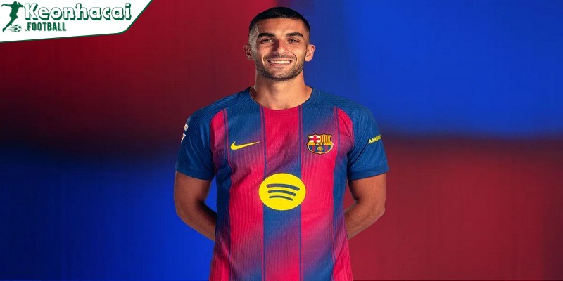 Ferran Torres là ai? Một trong những siêu tân binh của Man City 2 Tiểu sử về gia đình Ferran Torres