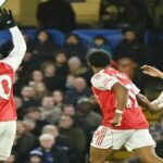 Áp lực đè nặng lên Arsenal trong cuộc đua vô địch