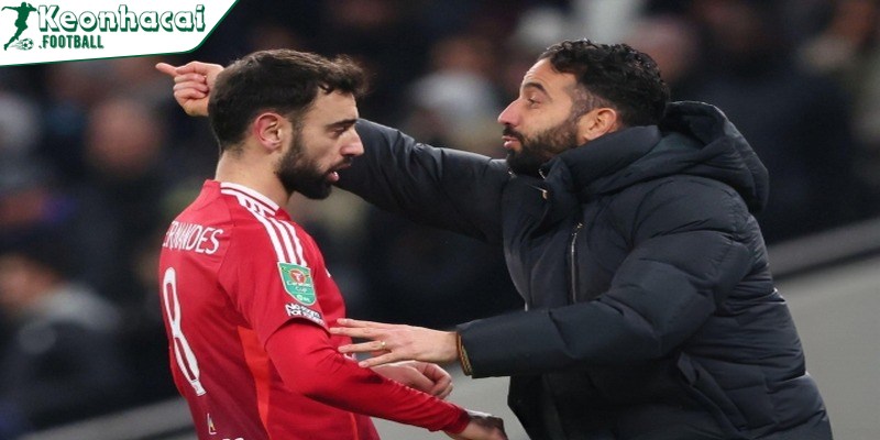 Ruben Amorim trấn an người hâm mộ MU về chấn thương của Bruno Fernandes 2 MU ngược dòng ngoạn mục trước Crystal Palace